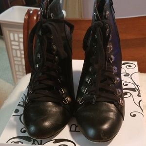 Madden girl women's ankle chunky boot